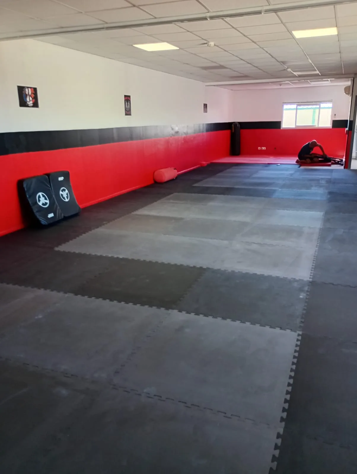 Salle d'entraînement de Congénies avec tatamis